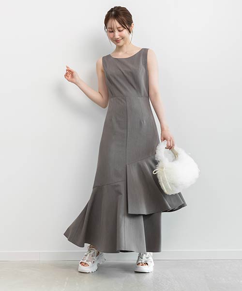 【SALE】バックオープンティアードワンピース