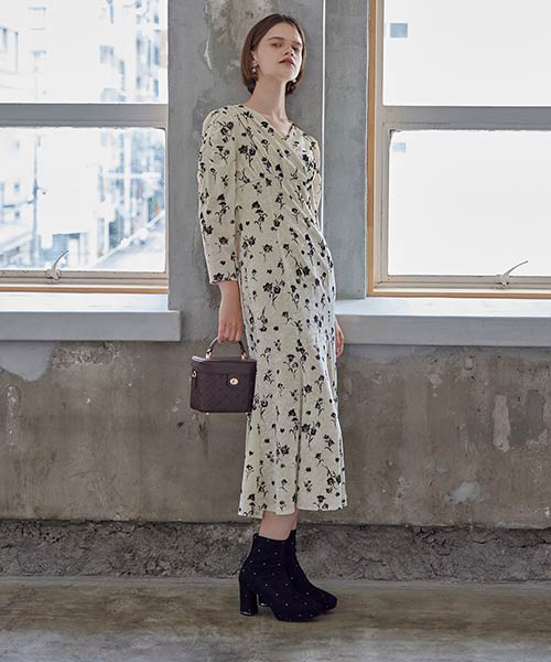 フロッキーチュールカシュクールワンピース