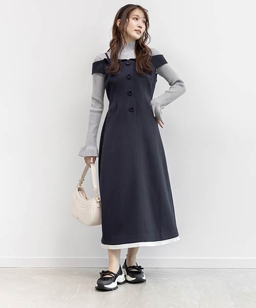 オフショルダーワンピース