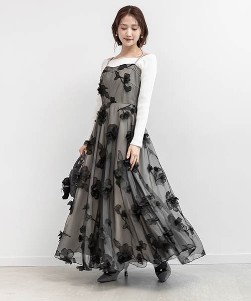 3Dフラワービスチェワンピース