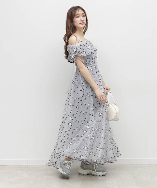 【Flower Collection】フラワー刺繍オフショルキャミワンピース