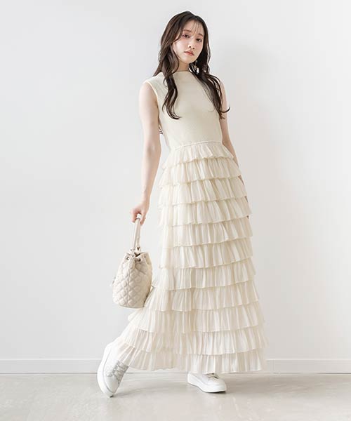 ティアードフリルドッキングワンピース