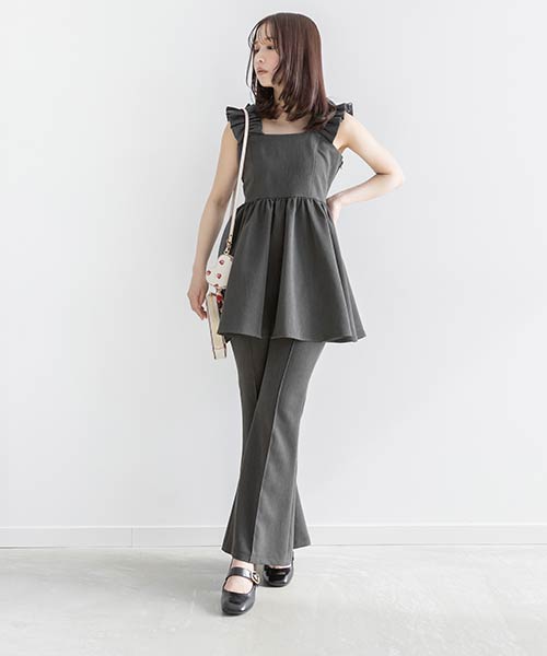 ペプラムトップスセットフレアパンツ