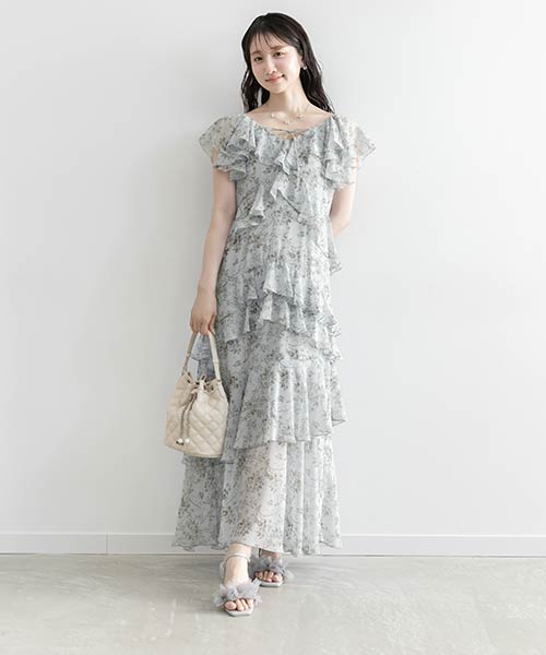 ラッフルフリルシフォンワンピース