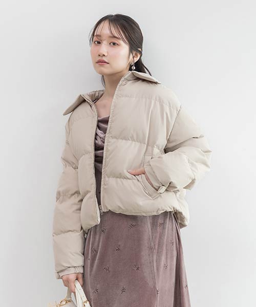 クロップドライトパファーコート