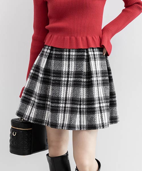 タックフレアミニスカート