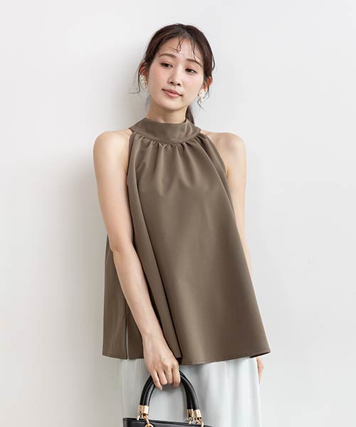 ホルターネックバックリボンブラウス