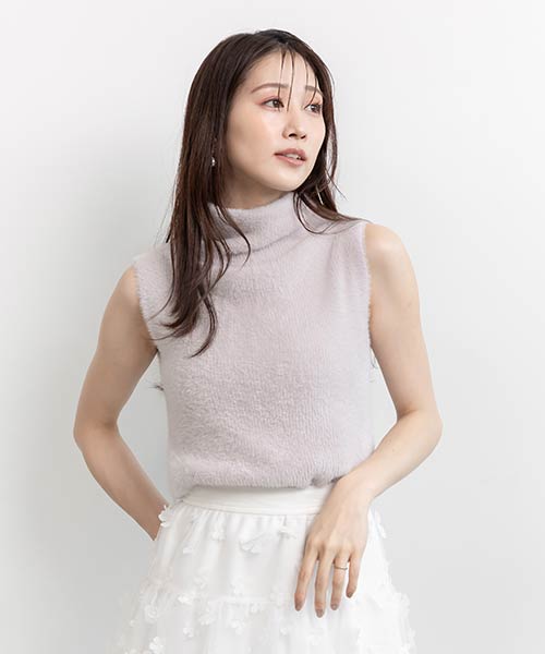 ハイネックフェザータンクトップニット