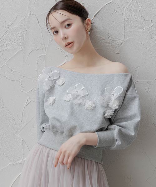 【SALE】フラワーオフショルスウェット