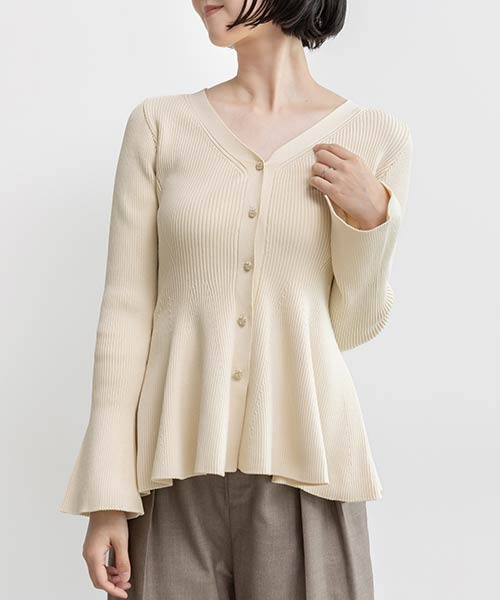 ペプラムニットカーディガン