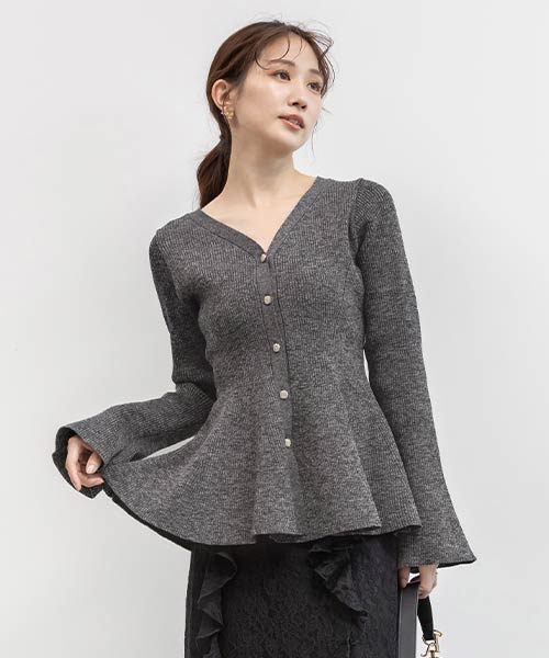 ペプラムニットカーディガン