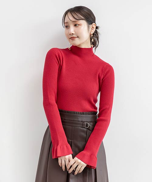 フリルリブニットプルオーバー