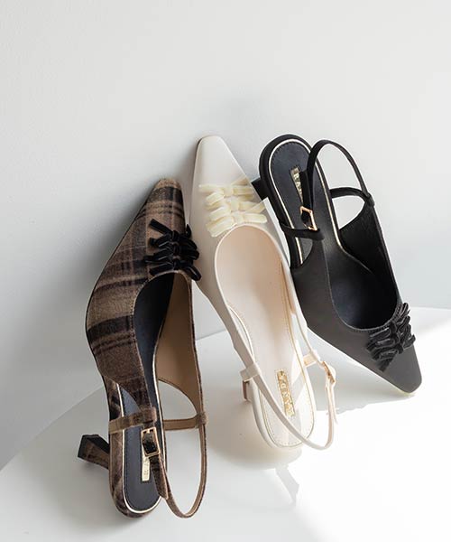 ミニリボンバックストラップパンプス