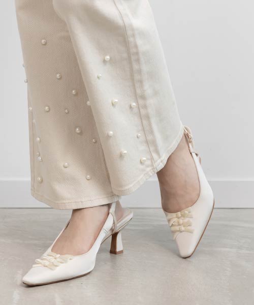 ミニリボンバックストラップパンプス