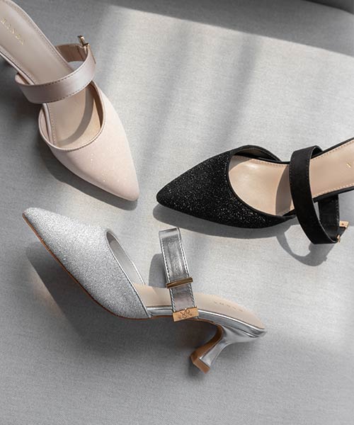 ゴールドパーツミュールパンプス