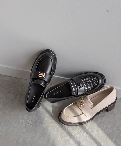 モノグラムスタッズボリュームローファー