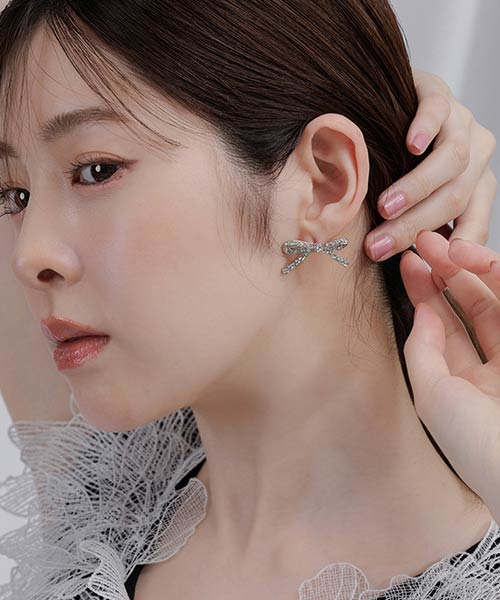 【Ribbon Collection】ビジューリボンモチーフピアス