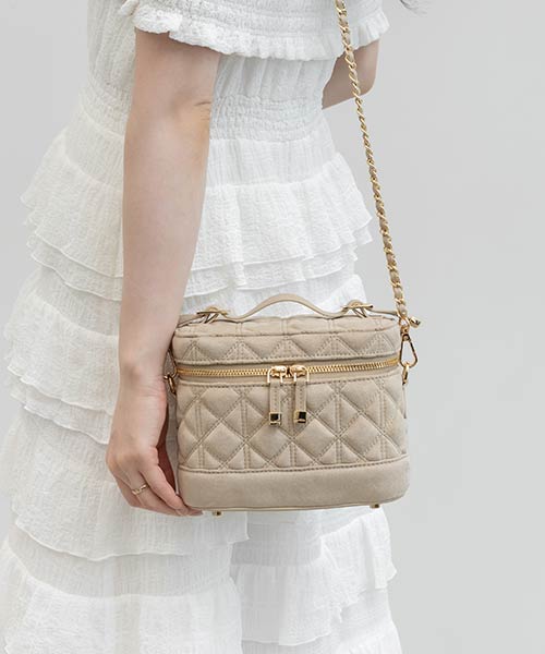 新色/キルティング2WAYバニティバッグ