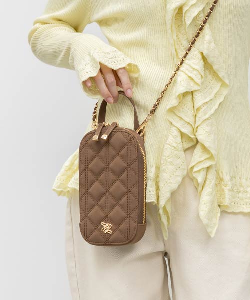 新色/2WAYキルティングマルチショルダーバッグ