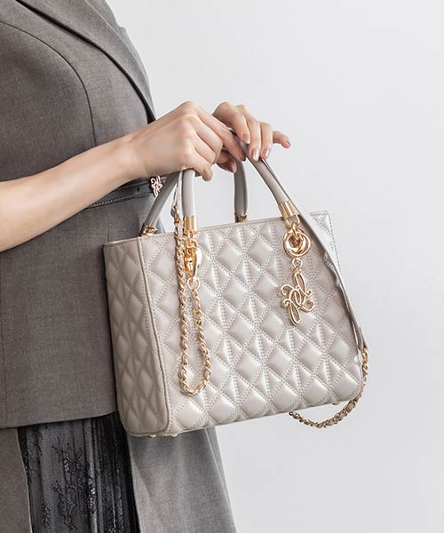 2WAYキルティングミディバッグ