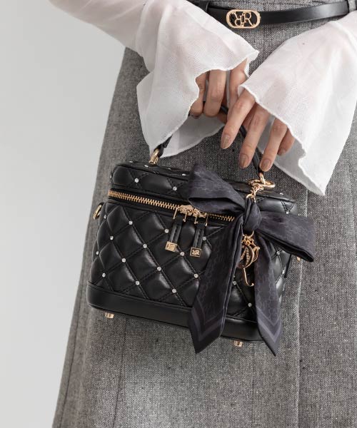 2WAY リボンチャームキルティングバニティバッグ