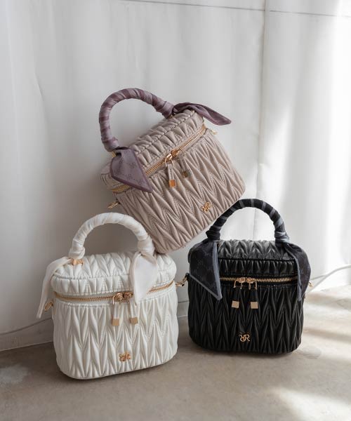 2WAY モノグラムスカーフ立体キルティングバニティバッグ