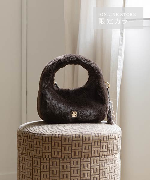 【WEB限定カラーあり】2WAY モノグラムビジューハーフムーンファーバッグ