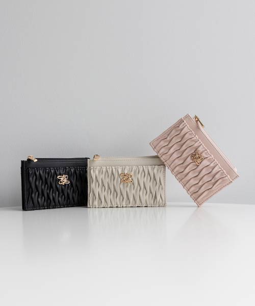 ギャザーデザインフラグメントケース