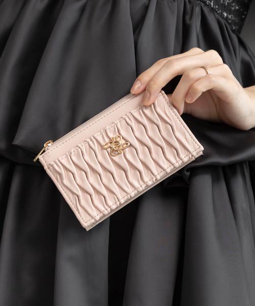 ギャザーデザインフラグメントケース