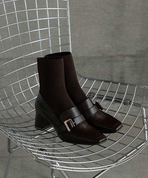 バックルベルトニットドッキングブーツ