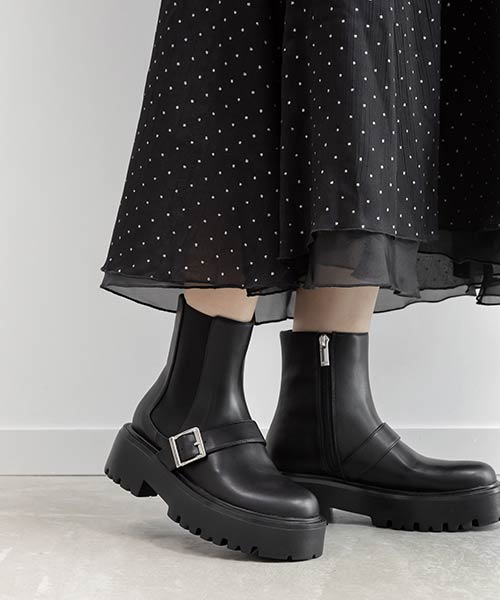 ベルトデザインサイドゴアショートブーツ