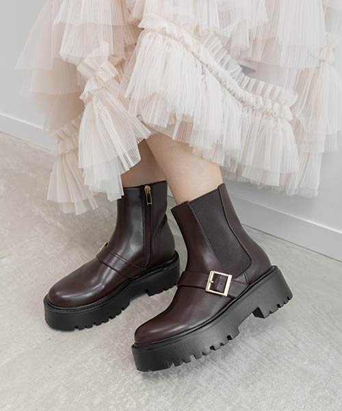 ベルトデザインサイドゴアショートブーツ