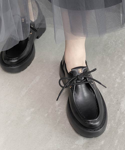 【SALE】モノグラムレースアップローファー