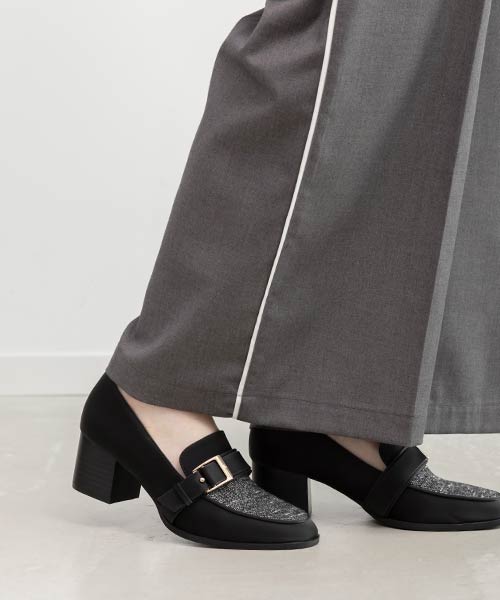 ギボシバックルヒールアップローファー