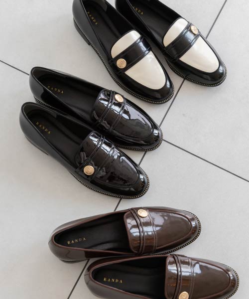 晴雨兼用 モノグラムパーツローファーシューズ