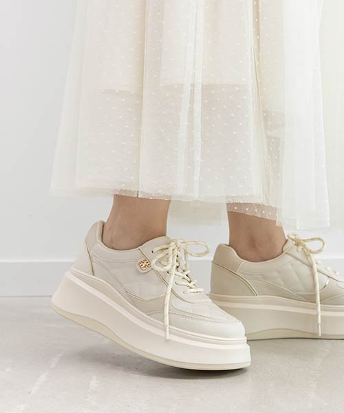 キルティングプラットフォームスニーカー