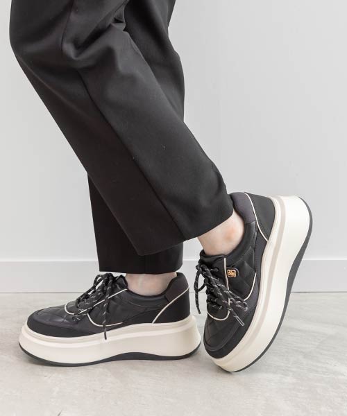 キルティングプラットフォームスニーカー