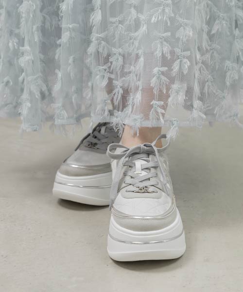 【26SS】モノグラム×キルティング プラットフォームスニーカー