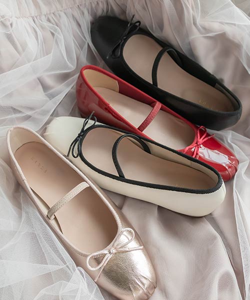 ギャザーデザインバレエシューズ