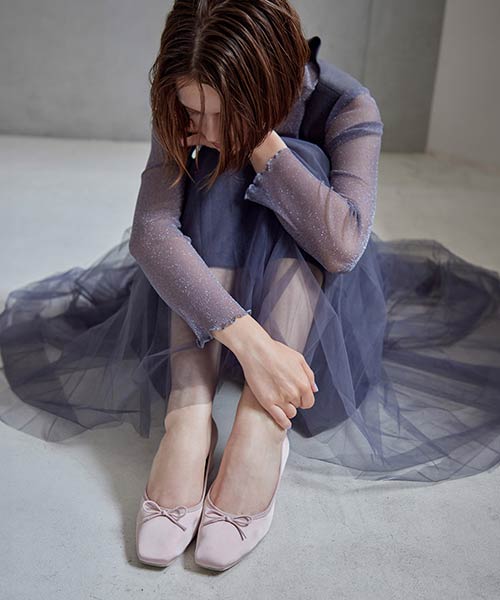 スクエアトゥヒールアップバレエシューズ