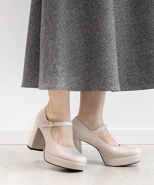 ストームデザインメリージェーンパンプス