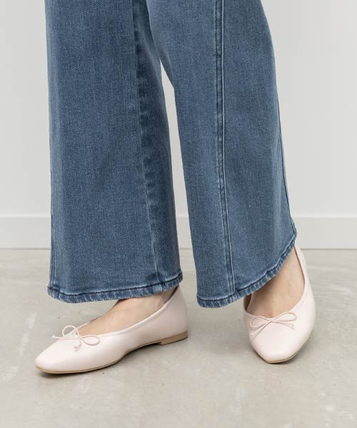 軽量 スクエアトゥフラットパンプス