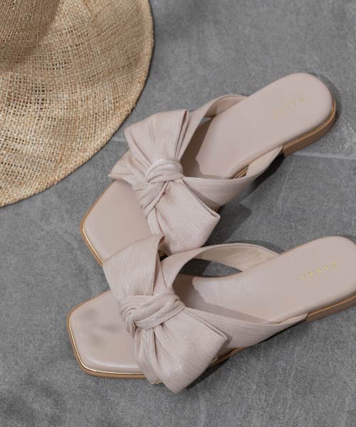 【SALE】【WEB限定カラーあり】ビッグリボンフラットサンダル