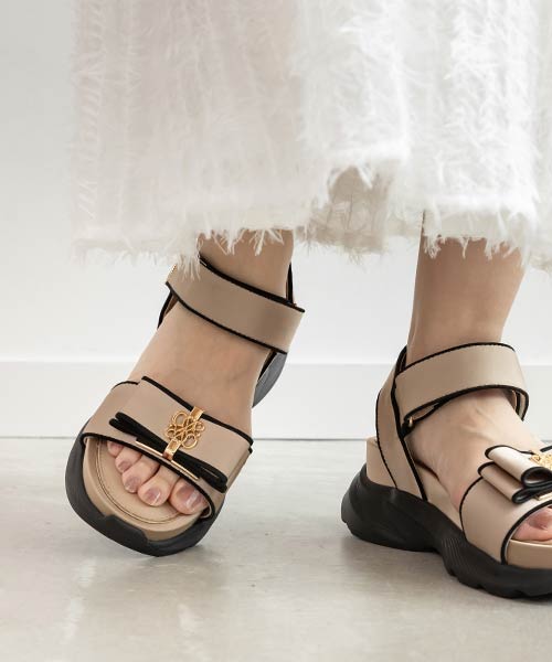 モノグラムリボンスポーツサンダル