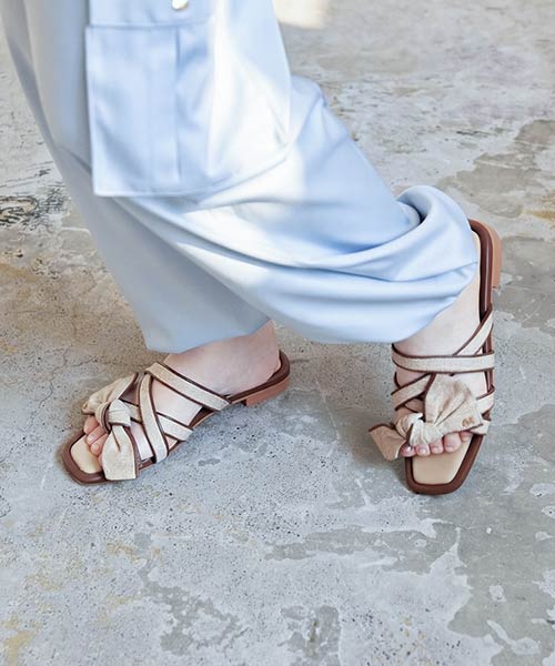 ナチュラルリボンフラットサンダル